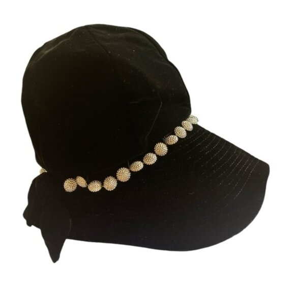 JACQUELINE black velvet 22” (57 cm) flower shaped hat back bow vintage - Picture 2 of 3